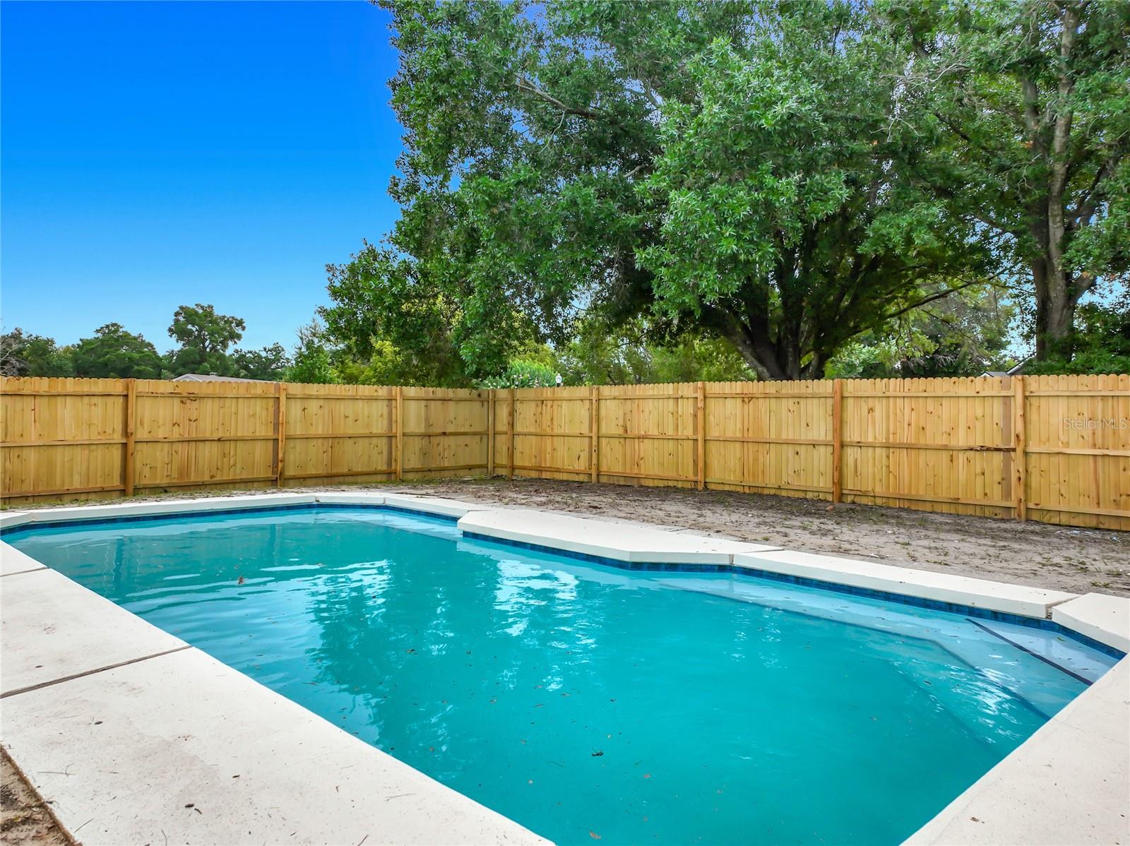 LAKE FLORENCE ESTATES - Residential