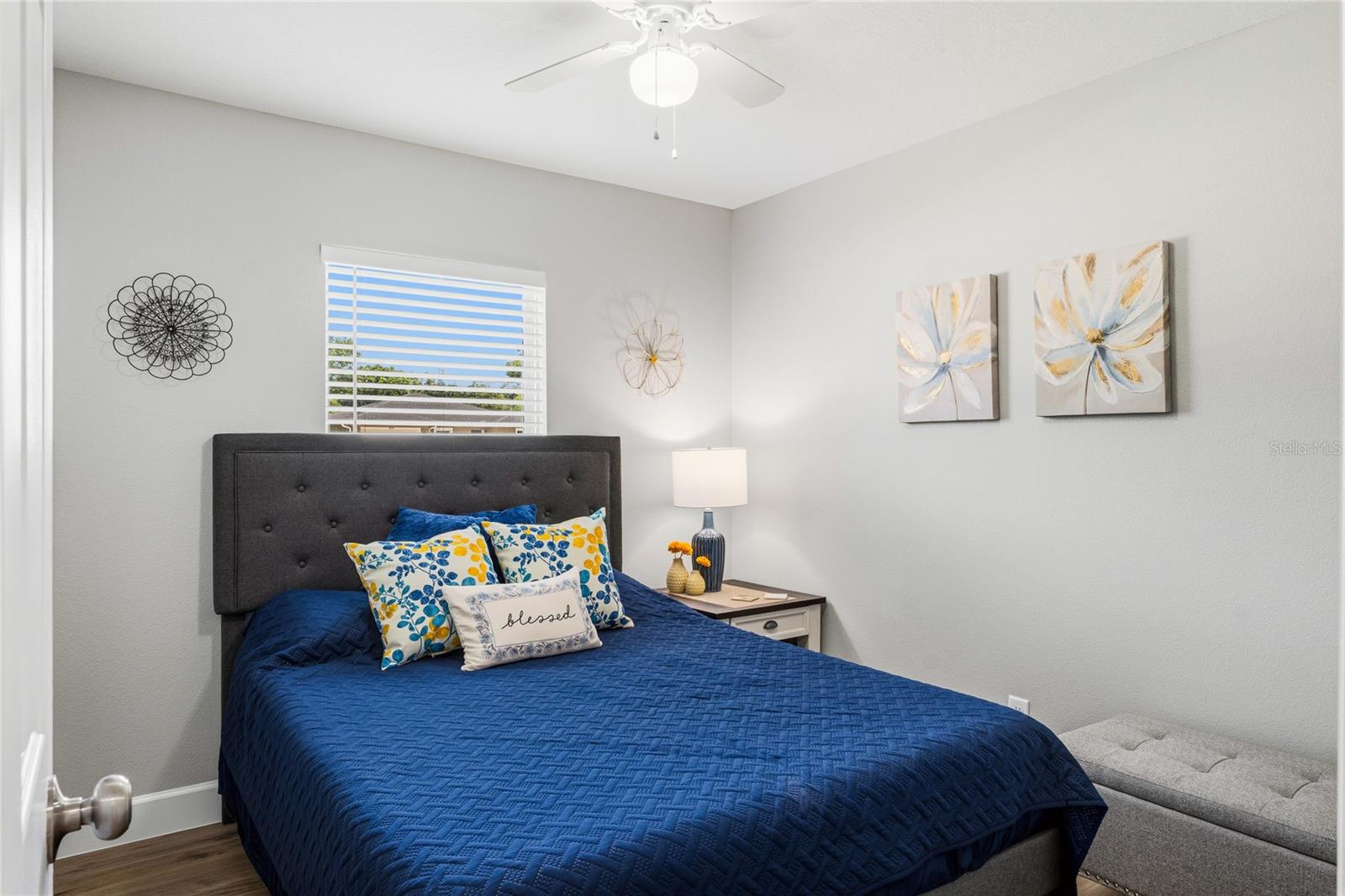 ORANGE CITY HILLS UNIT 04 - Residential