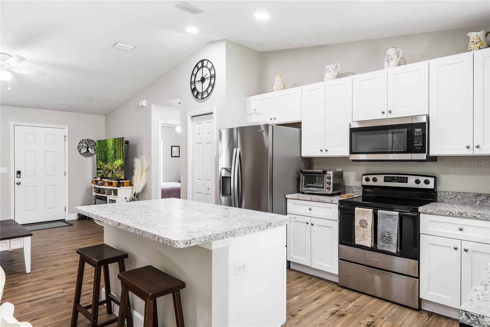 ORANGE CITY HILLS UNIT 04 - Residential