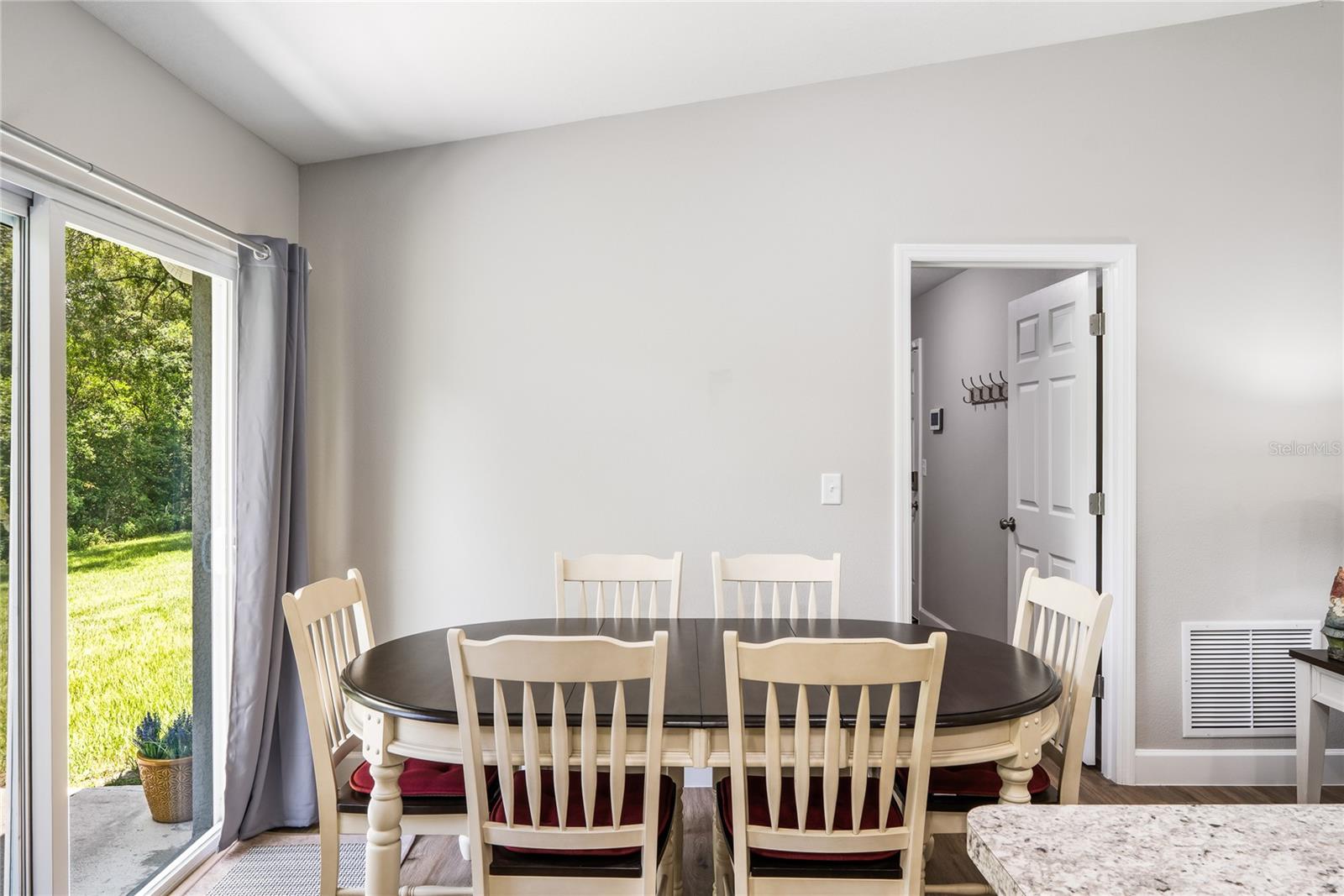 ORANGE CITY HILLS UNIT 04 - Residential