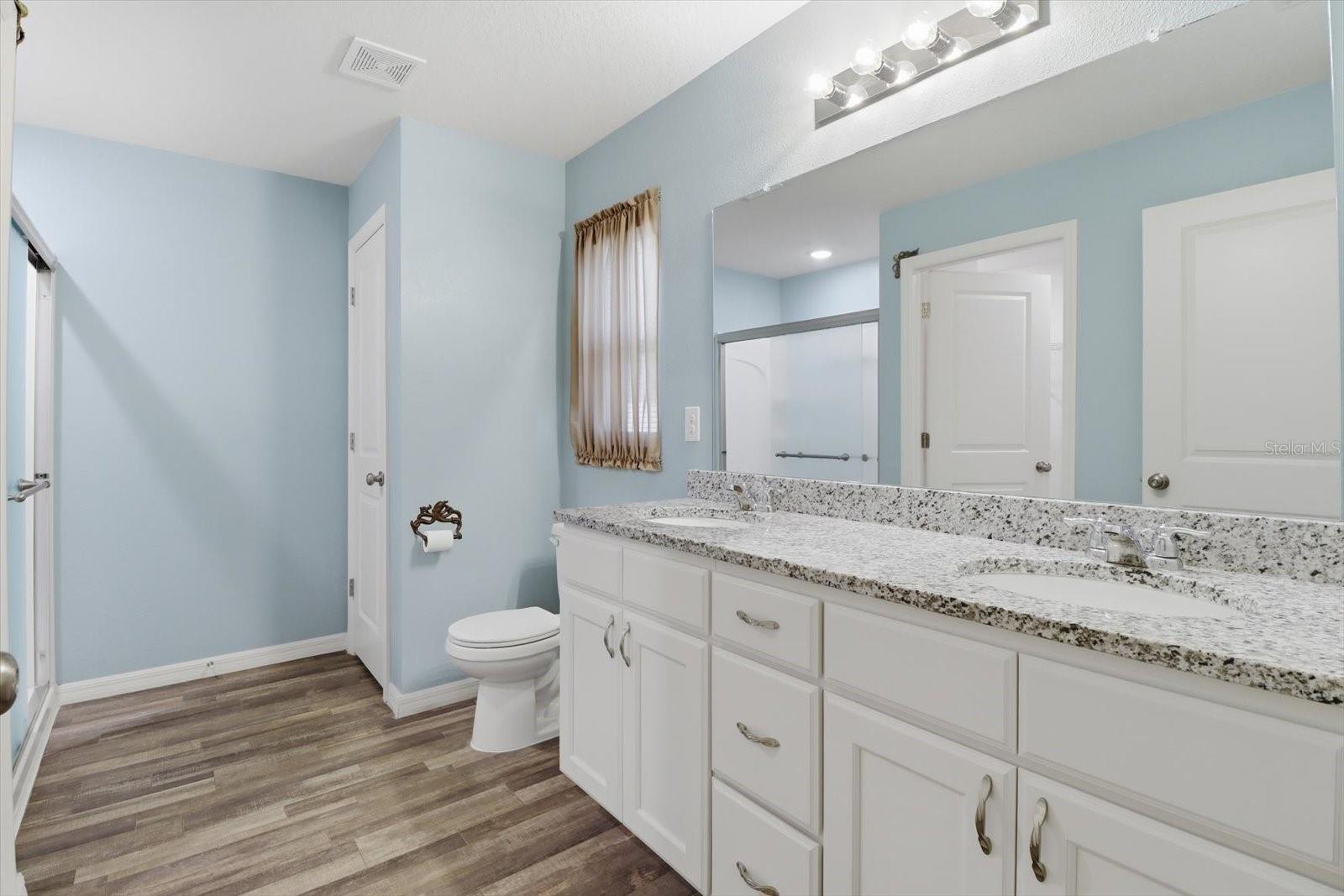 SPRING HILL - Residential