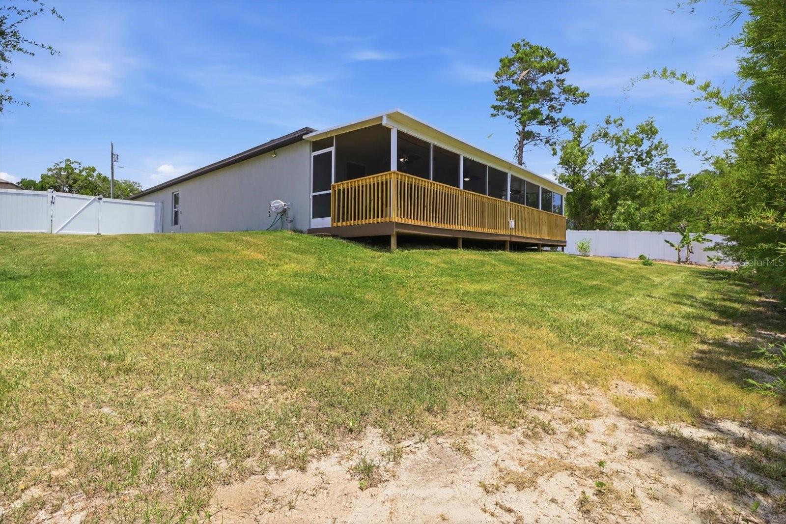 SPRING HILL - Residential