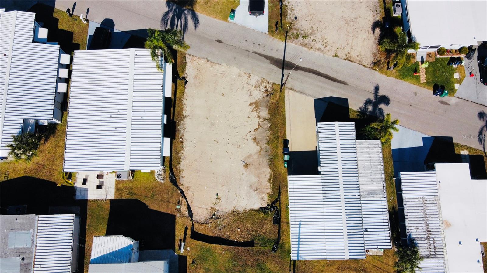 TROPIC ISLES CO-OP - Land