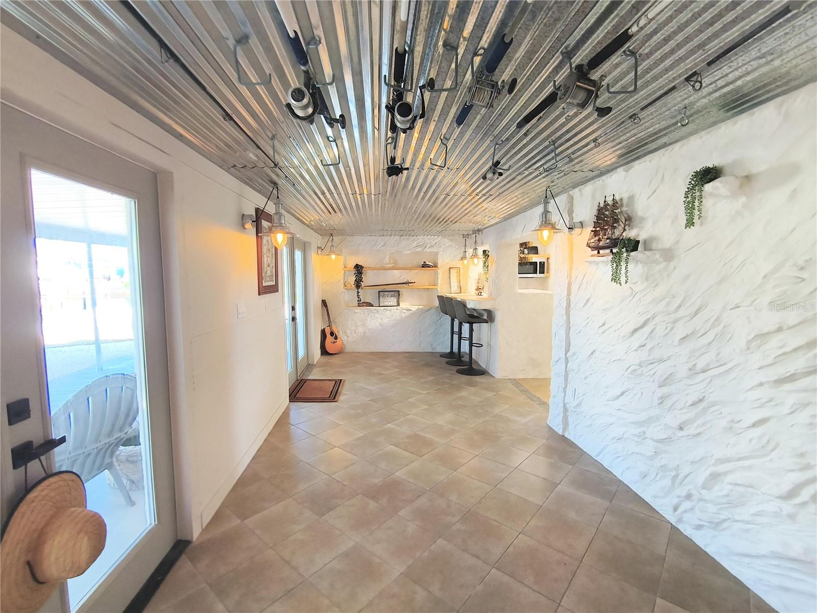 KILLARNEY SHORES GULF - Residential