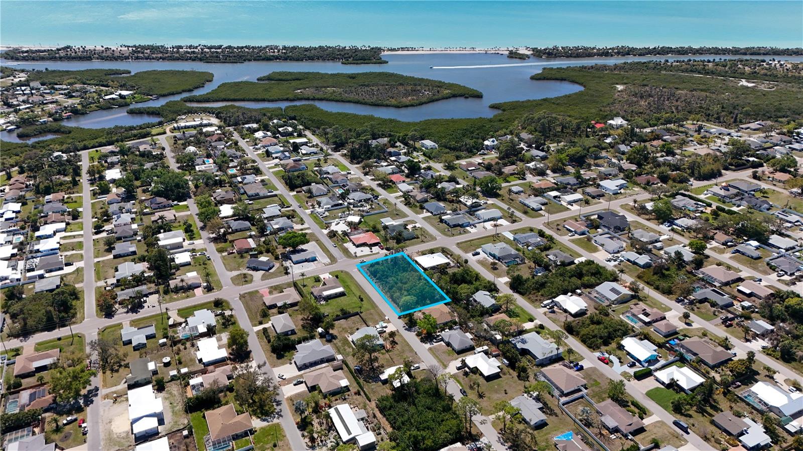 SOUTH VENICE - Land
