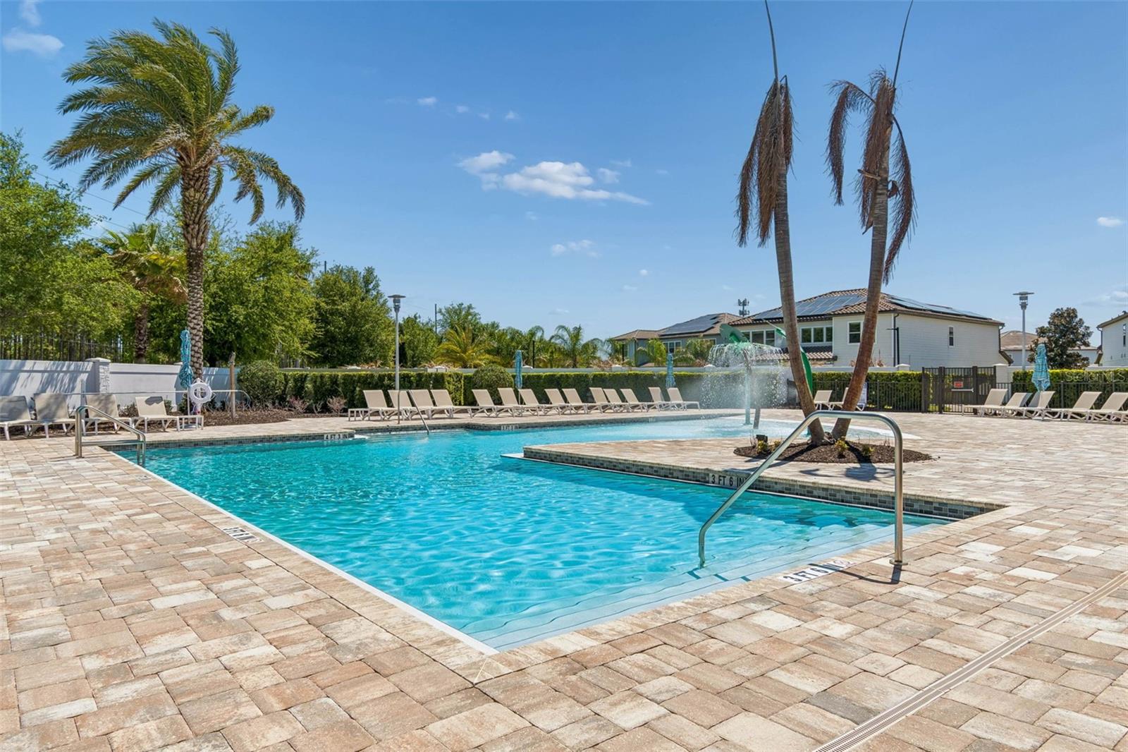 PHILLIPS GROVE TR J - Residential Lease