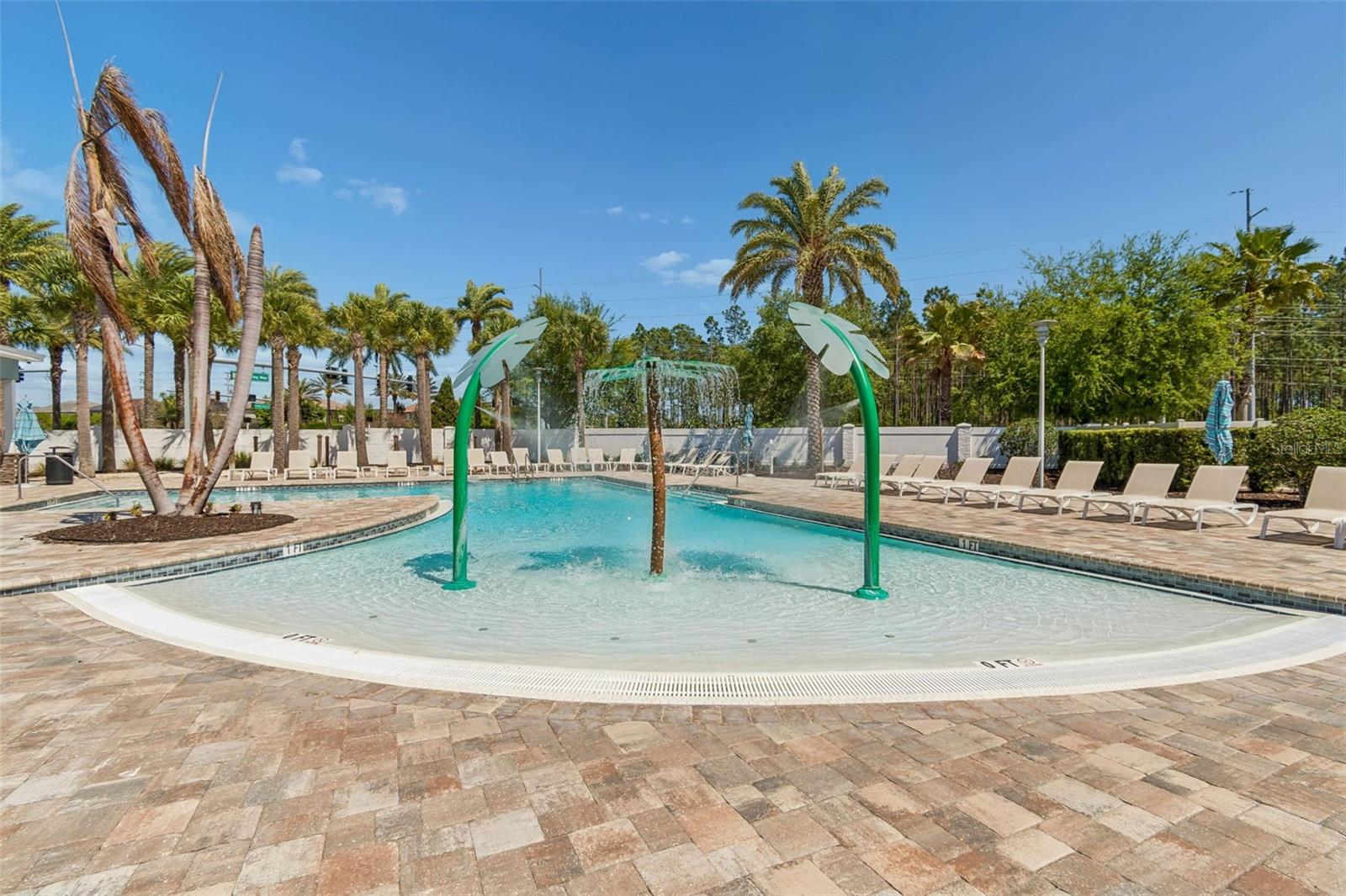 PHILLIPS GROVE TR J - Residential Lease
