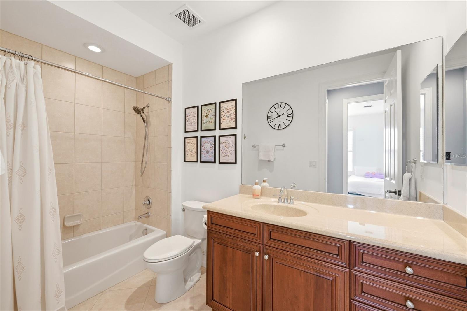 CARLYLE RESIDENCES SOUTH AT CELEBRATION - Residential