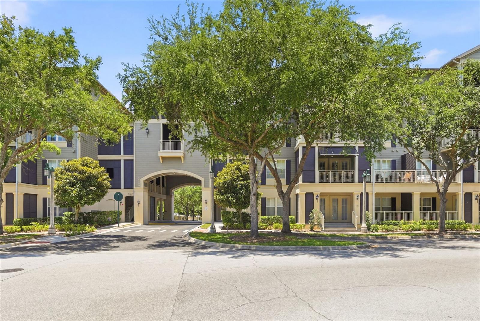 CARLYLE RESIDENCES SOUTH AT CELEBRATION - Residential