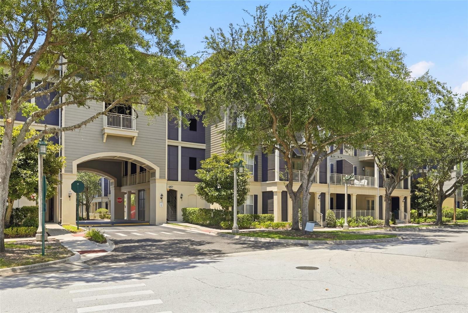 CARLYLE RESIDENCES SOUTH AT CELEBRATION - Residential