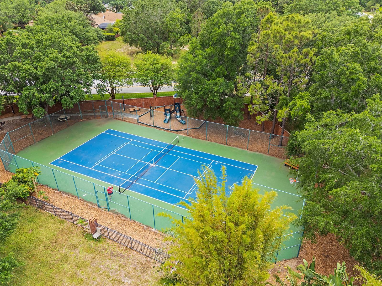 JOHNS LANDING - Residential