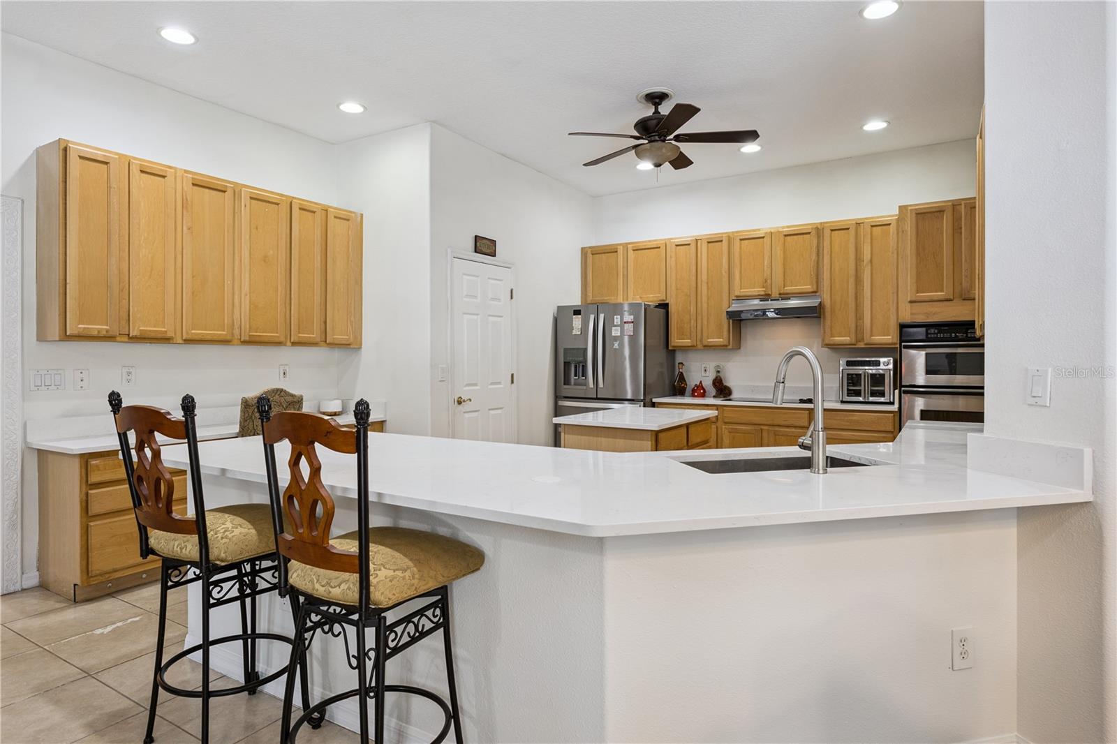 JOHNS LANDING - Residential