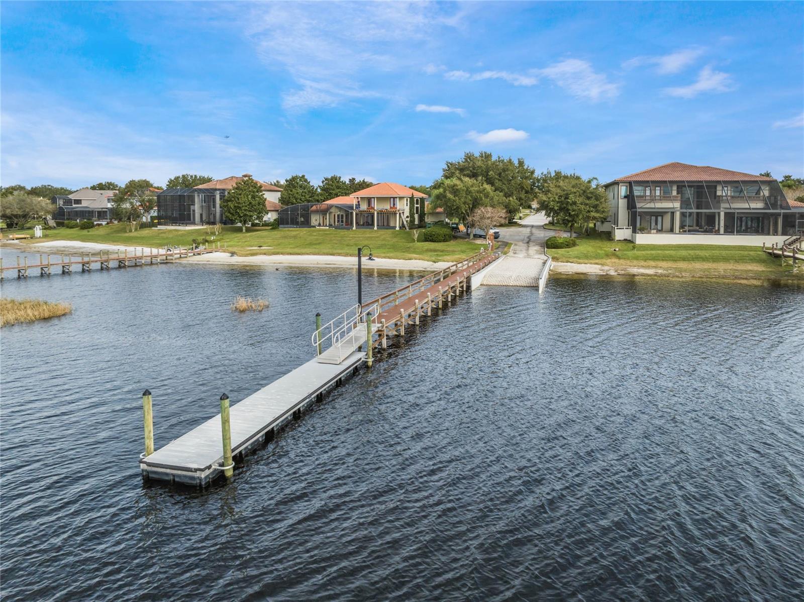 JOHNS LANDING - Residential