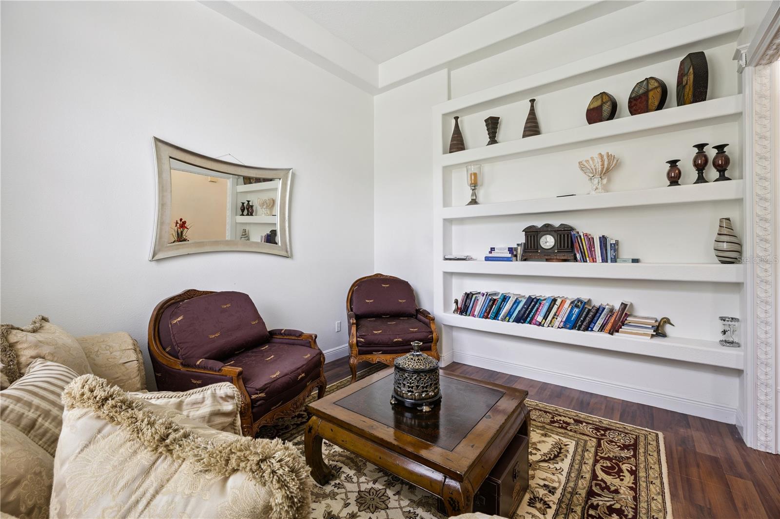 JOHNS LANDING - Residential