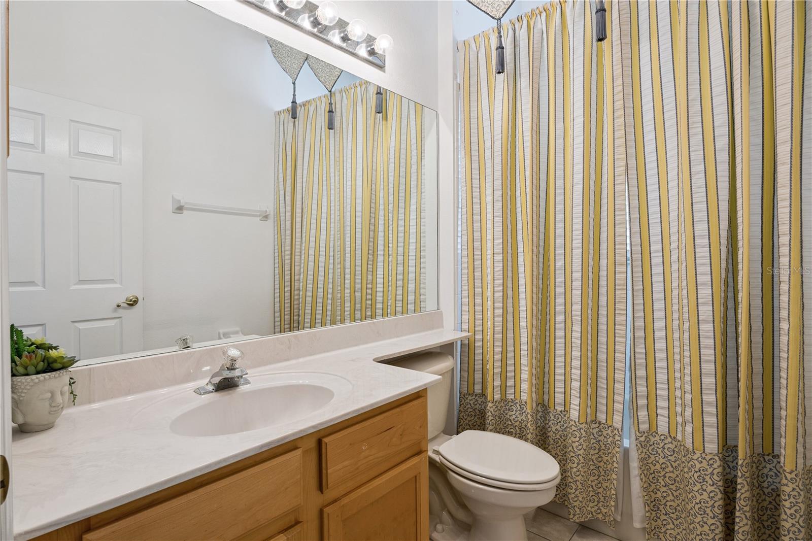JOHNS LANDING - Residential