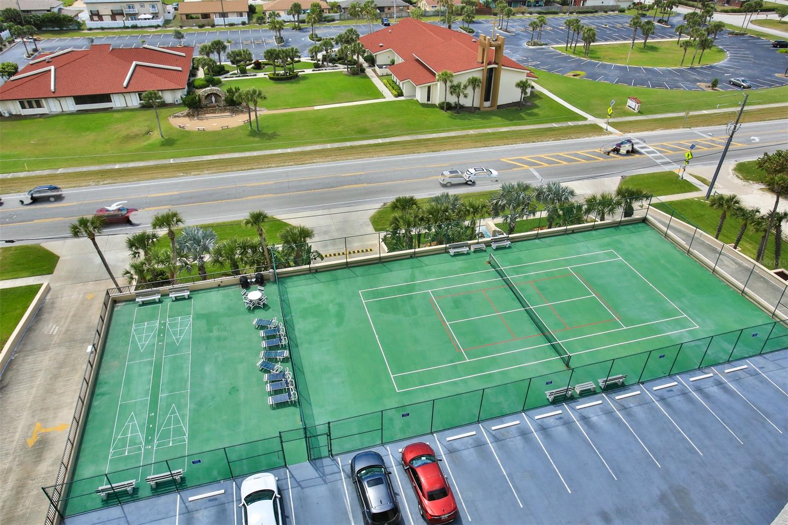 Moontide Condo - Residential