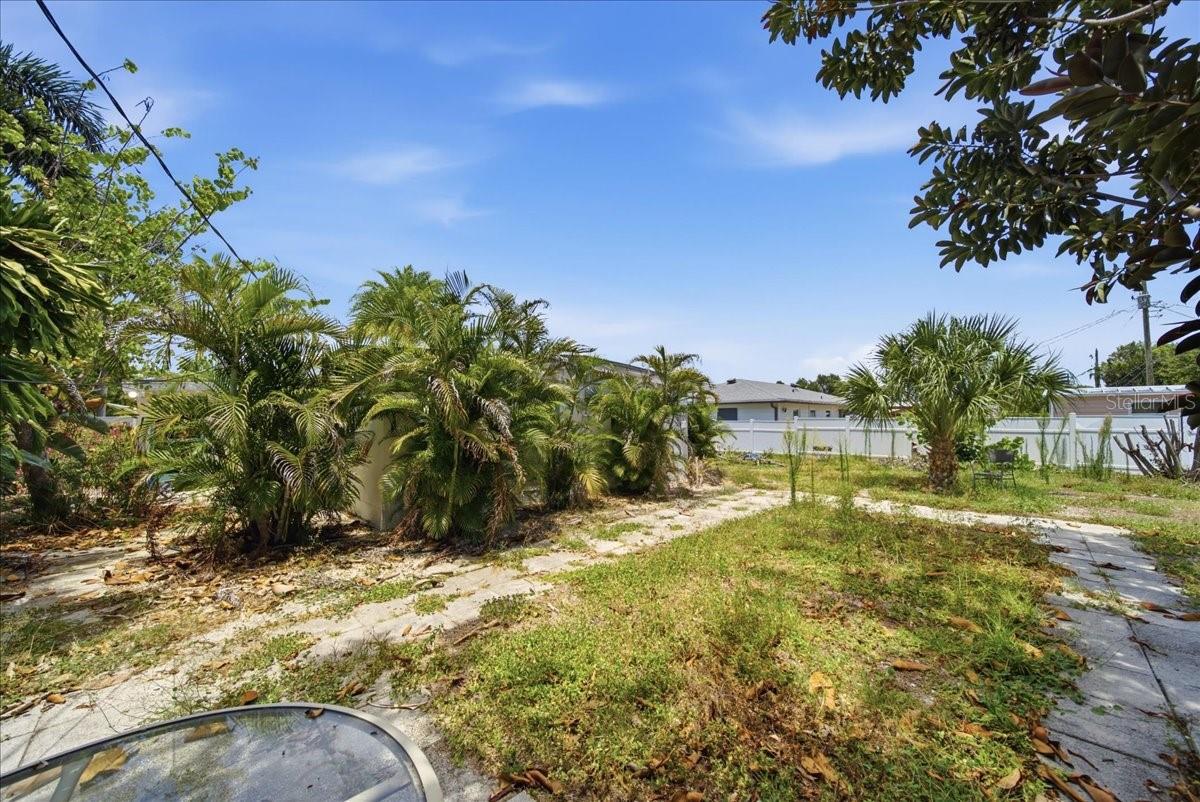 BAYSHORE GARDENS SEC 9C - Residential