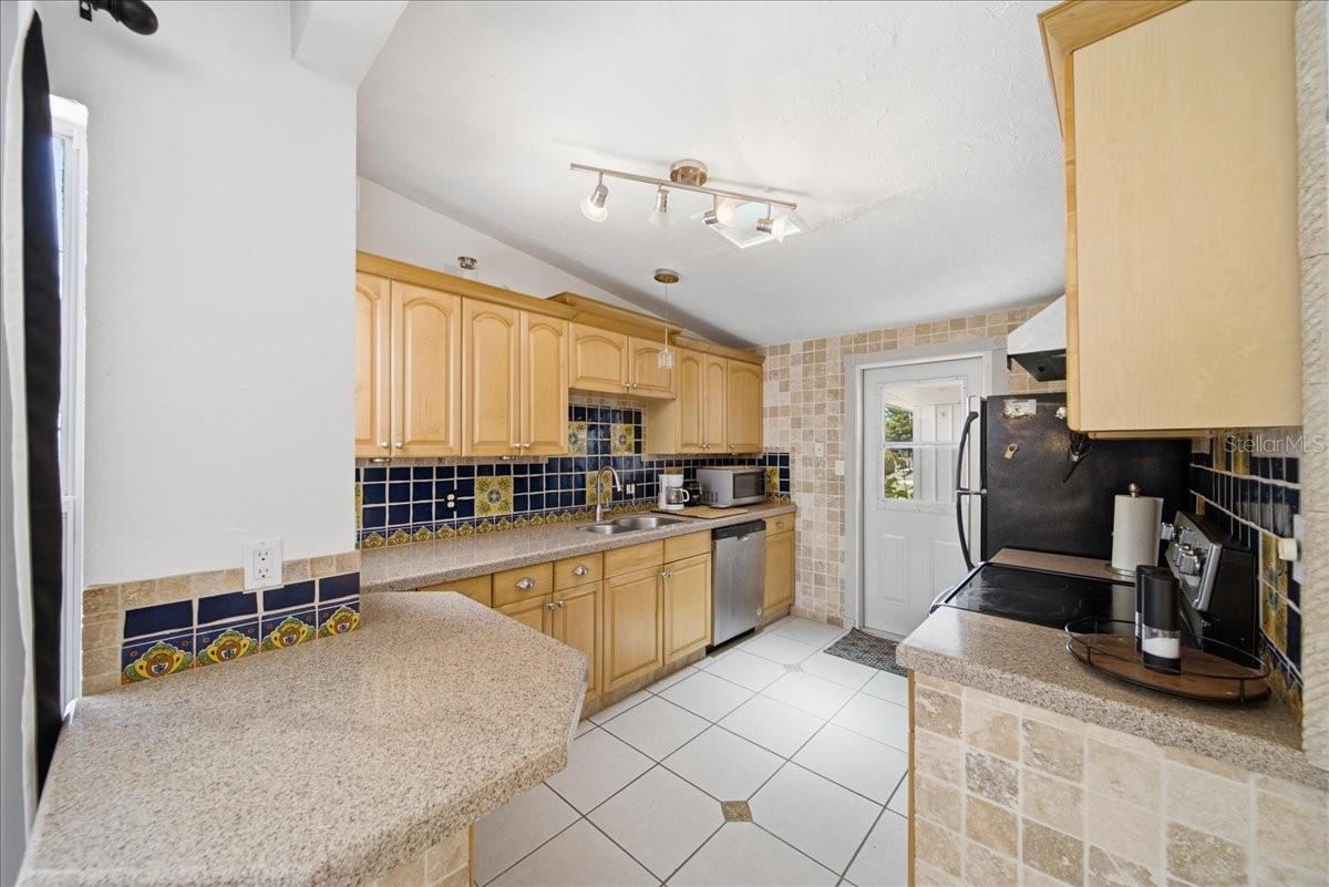 BAYSHORE GARDENS SEC 9C - Residential