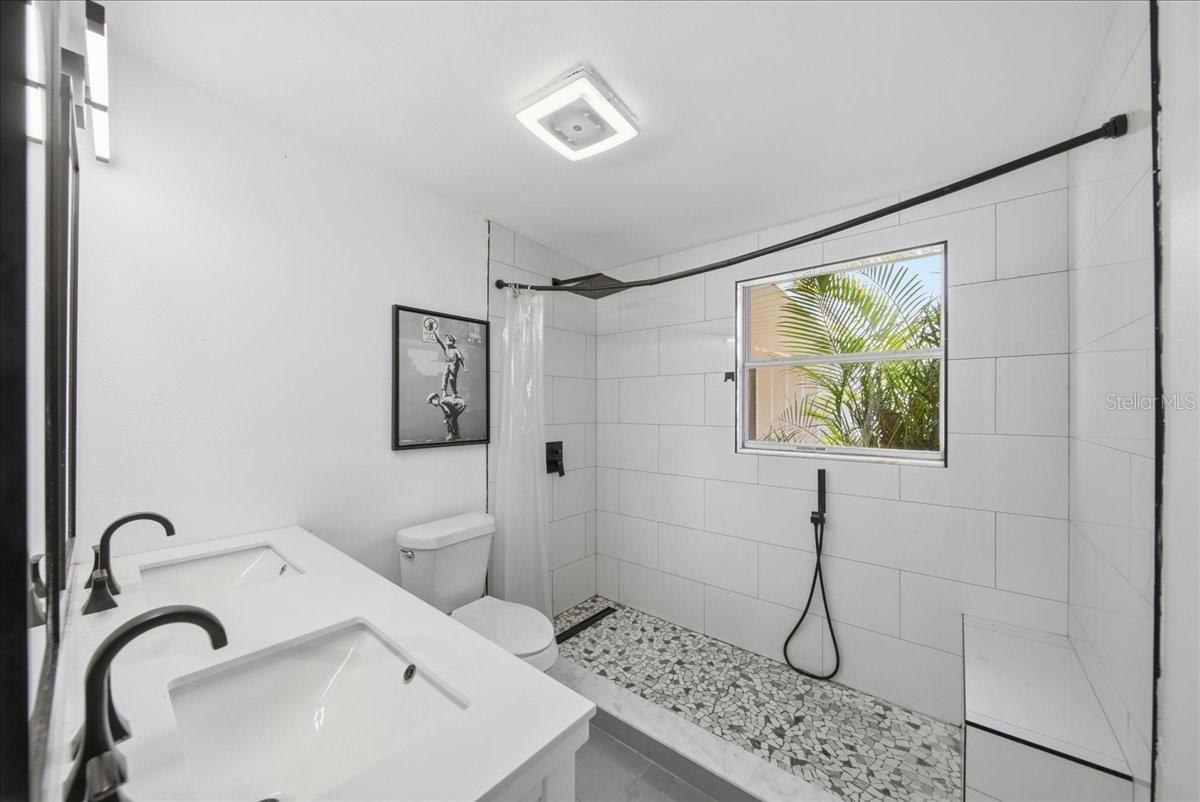 BAYSHORE GARDENS SEC 9C - Residential