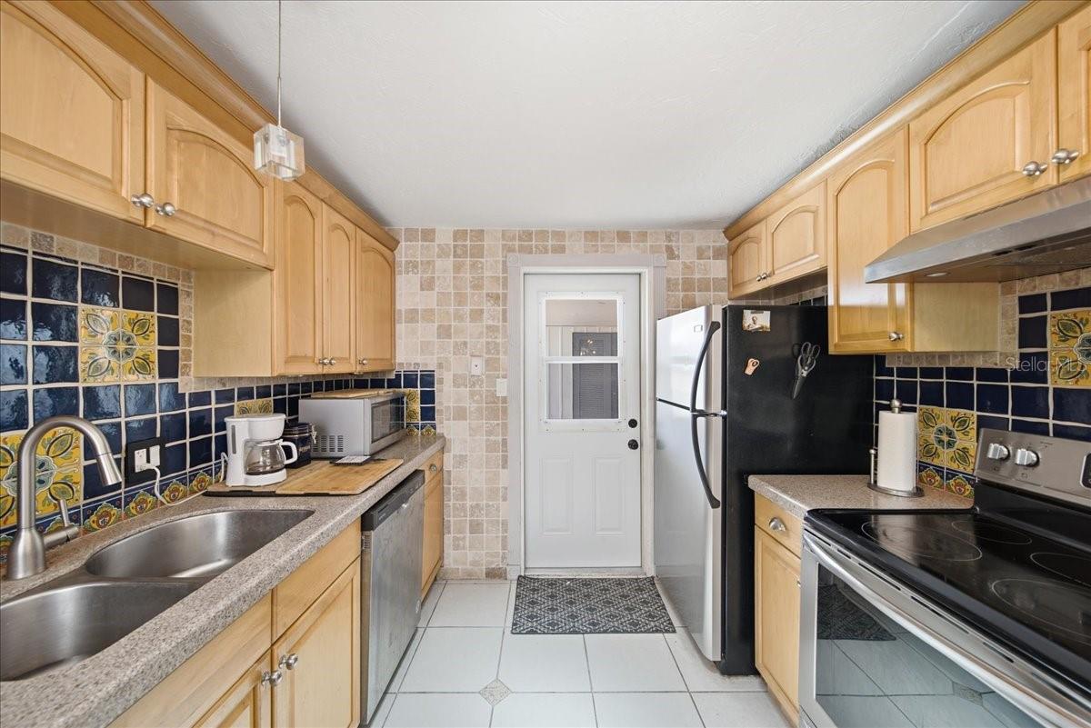 BAYSHORE GARDENS SEC 9C - Residential