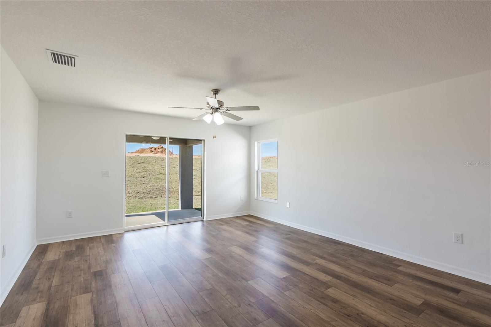TRILBY CROSSING - Residential