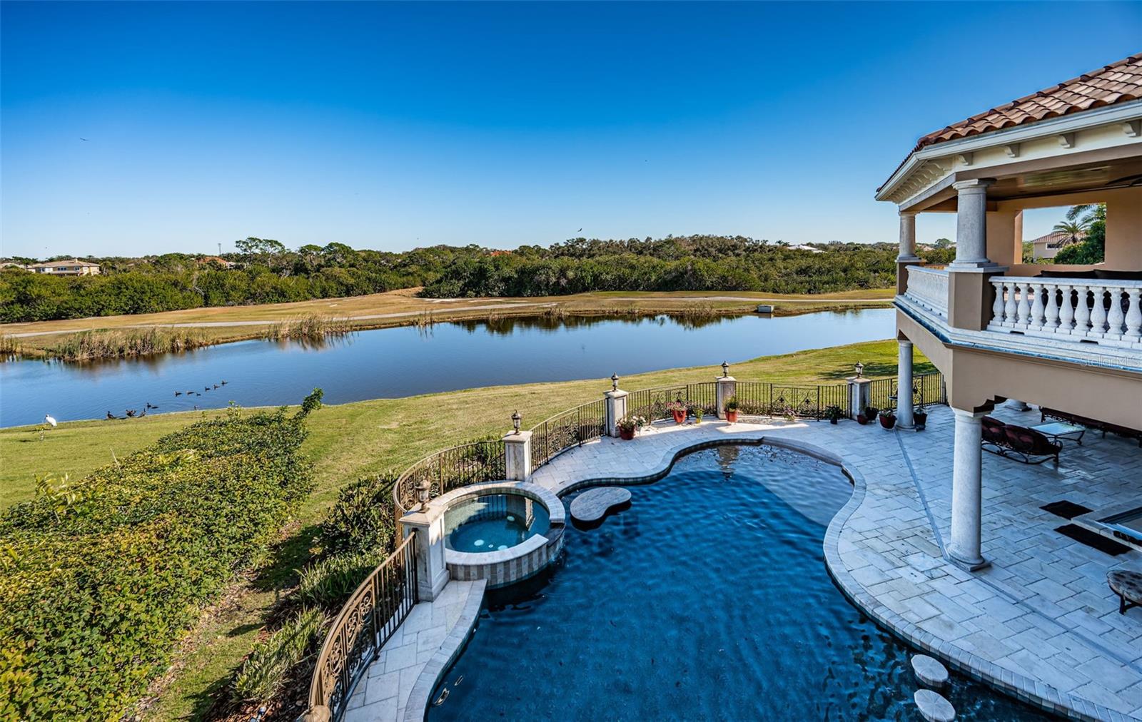 BAYOU CLUB ESTATES TR 2 PH 2 - Residential