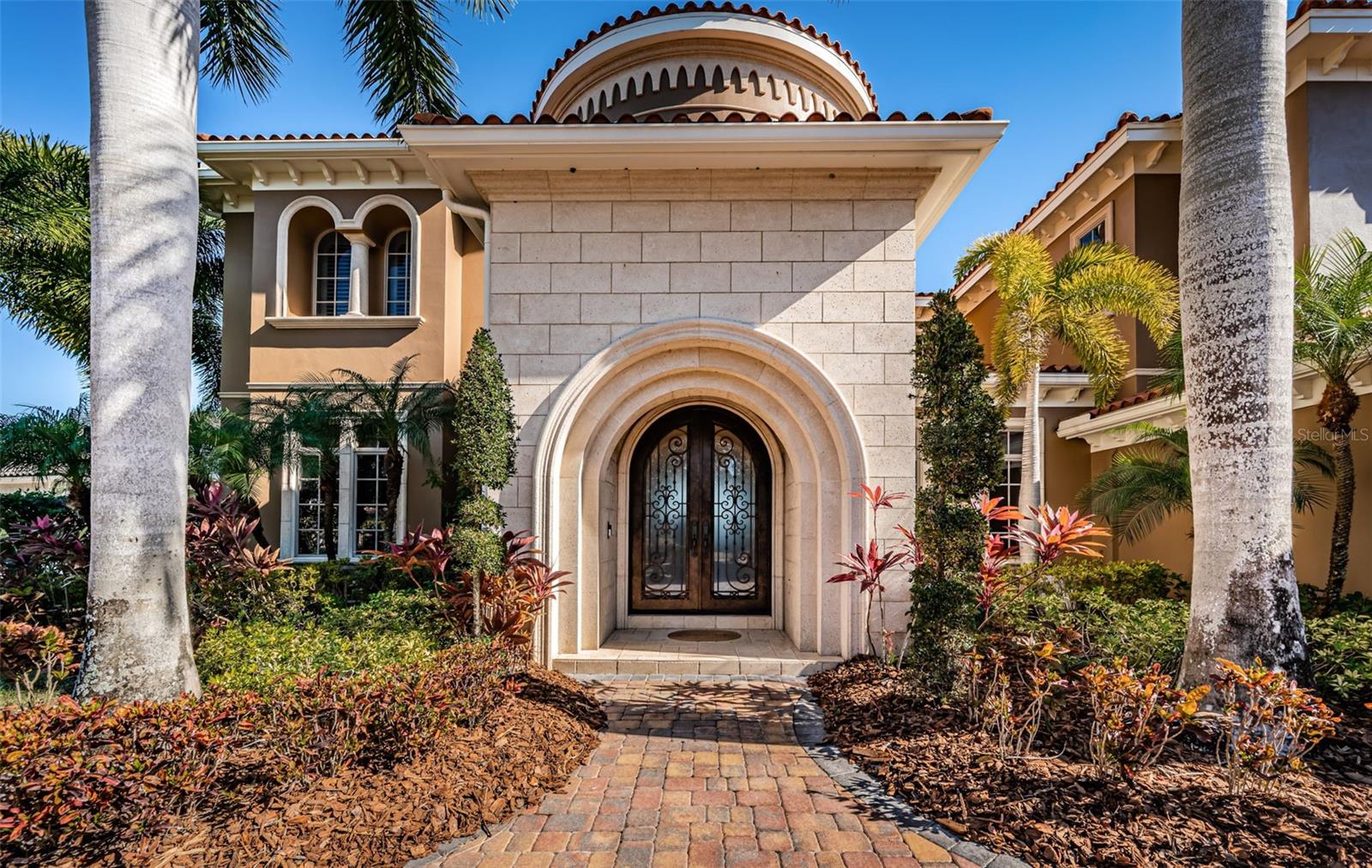 BAYOU CLUB ESTATES TR 2 PH 2 - Residential