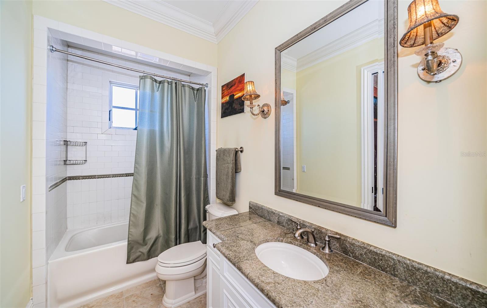 BAYOU CLUB ESTATES TR 2 PH 2 - Residential
