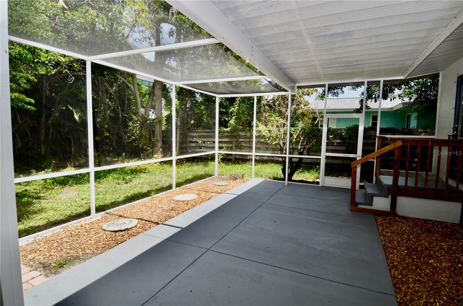 DESOTO TERRACE - Residential