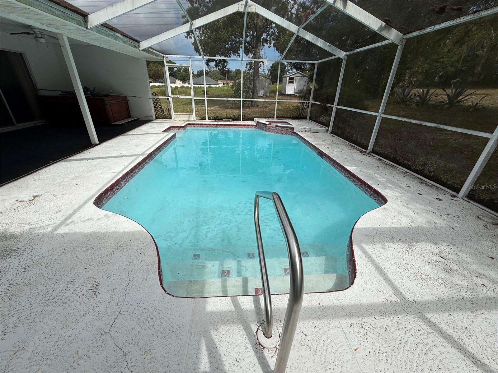 SPRING HILL - Residential