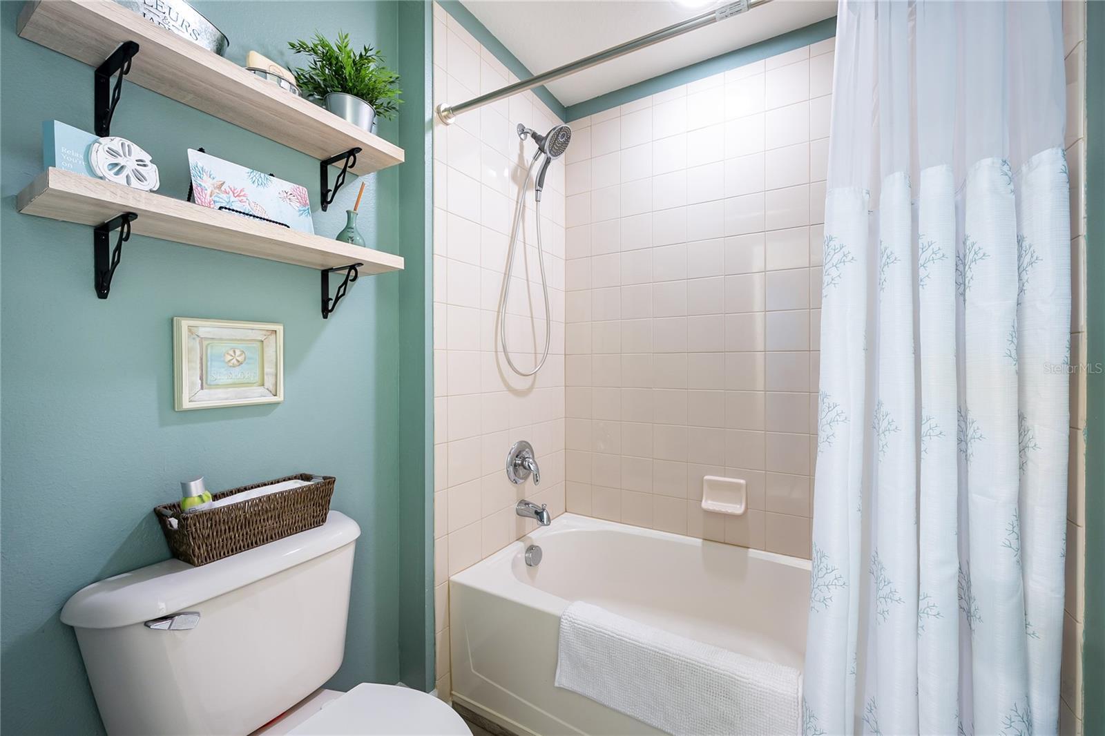 RESERVE AT MEADOW OAKS - Residential
