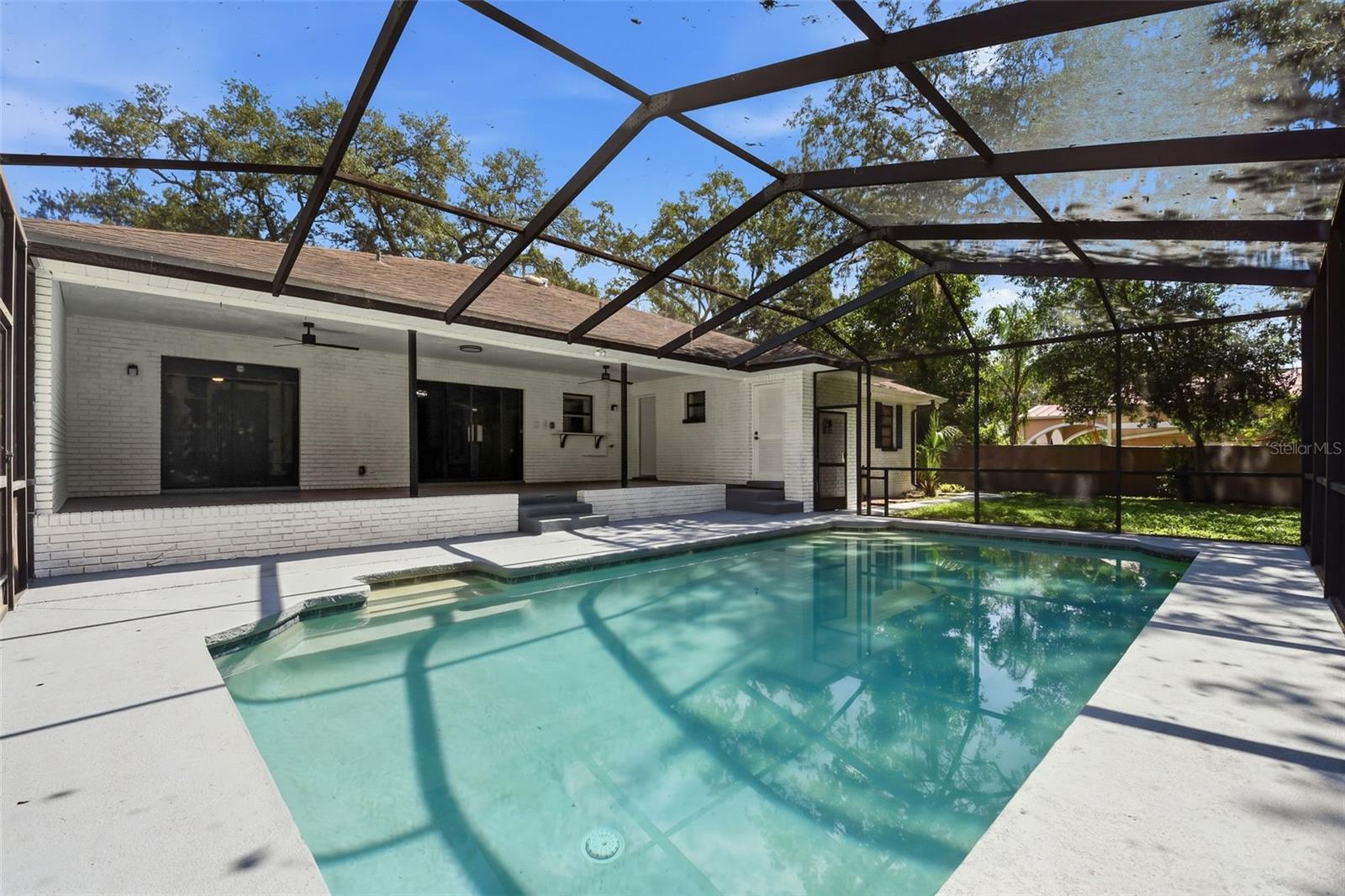 TEMPLE TERRACES - Residential