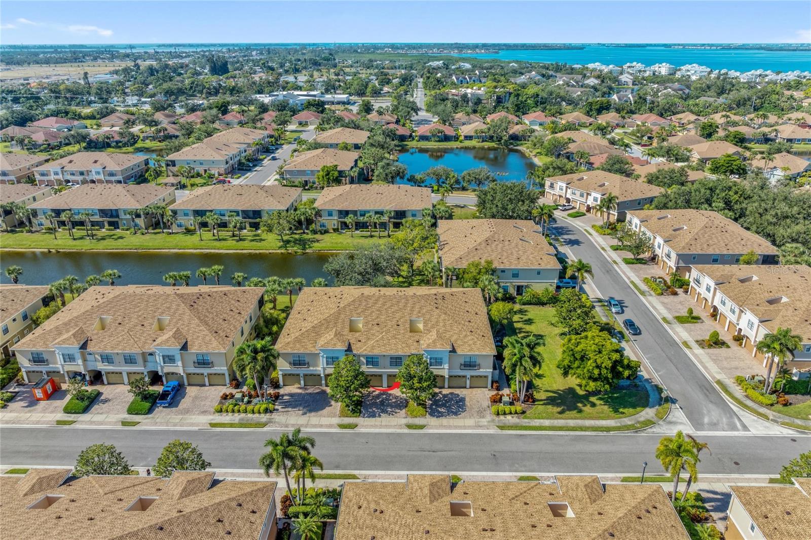 PALMA SOLA TRACE CONDO OR2185/736 - Residential
