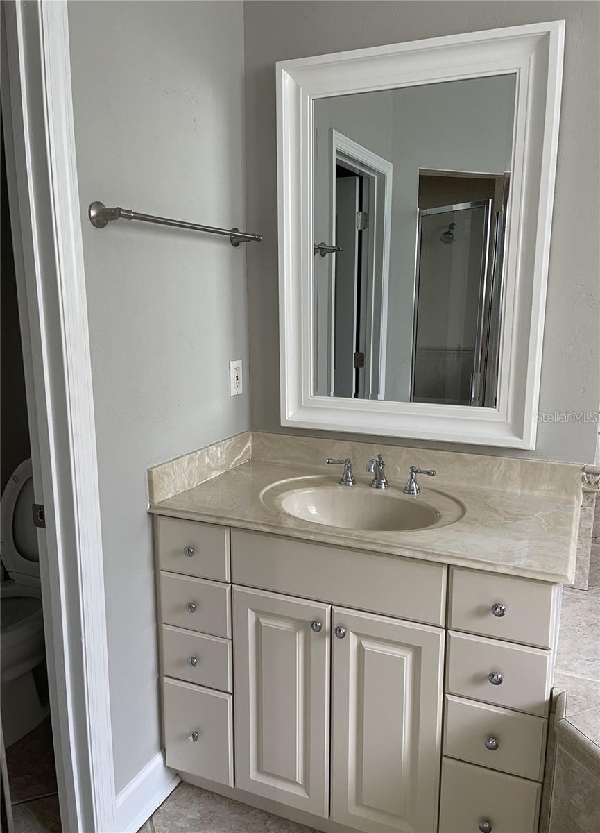 BRECKENRIDGE CLUSTER - Residential Lease