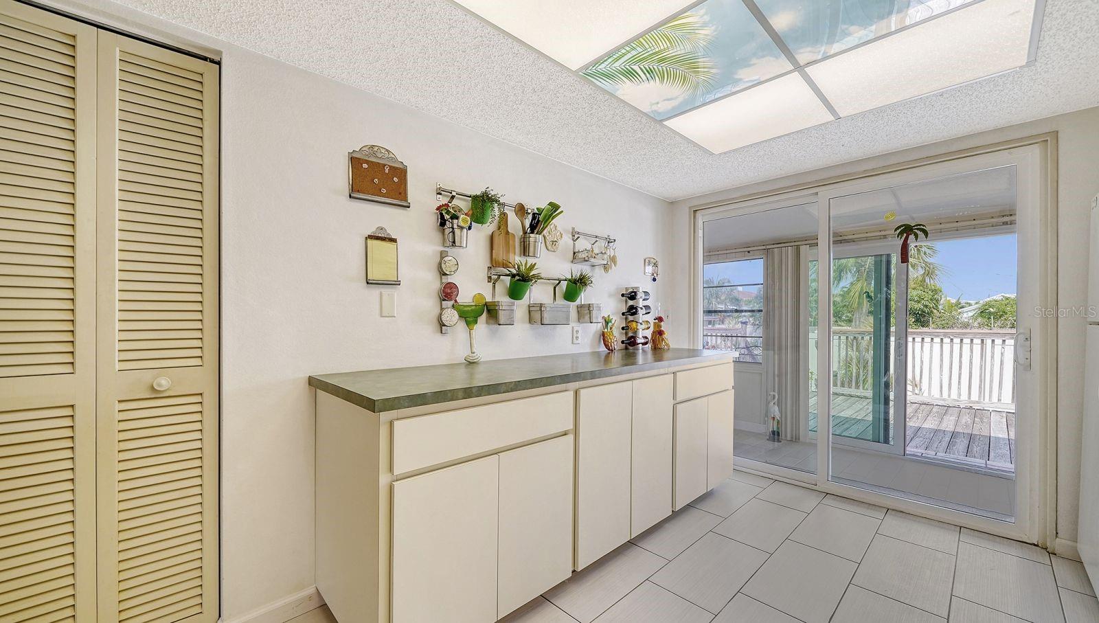 CASTT-AWAY OF NOKOMIS - Residential