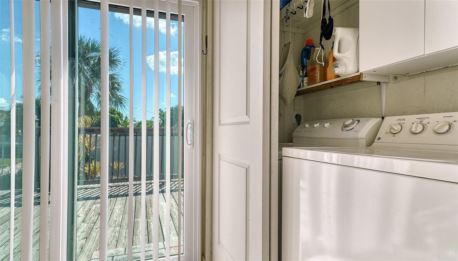 CASTT-AWAY OF NOKOMIS - Residential