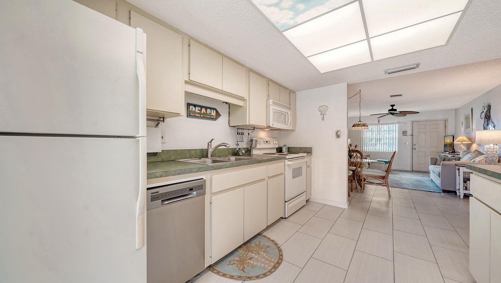CASTT-AWAY OF NOKOMIS - Residential