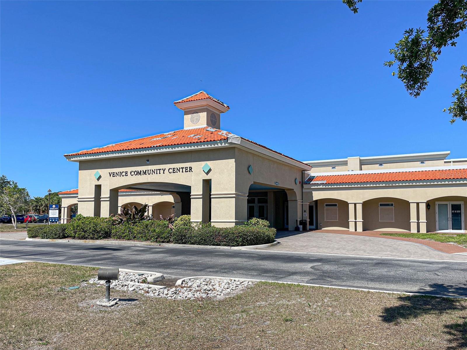 CASTT-AWAY OF NOKOMIS - Residential