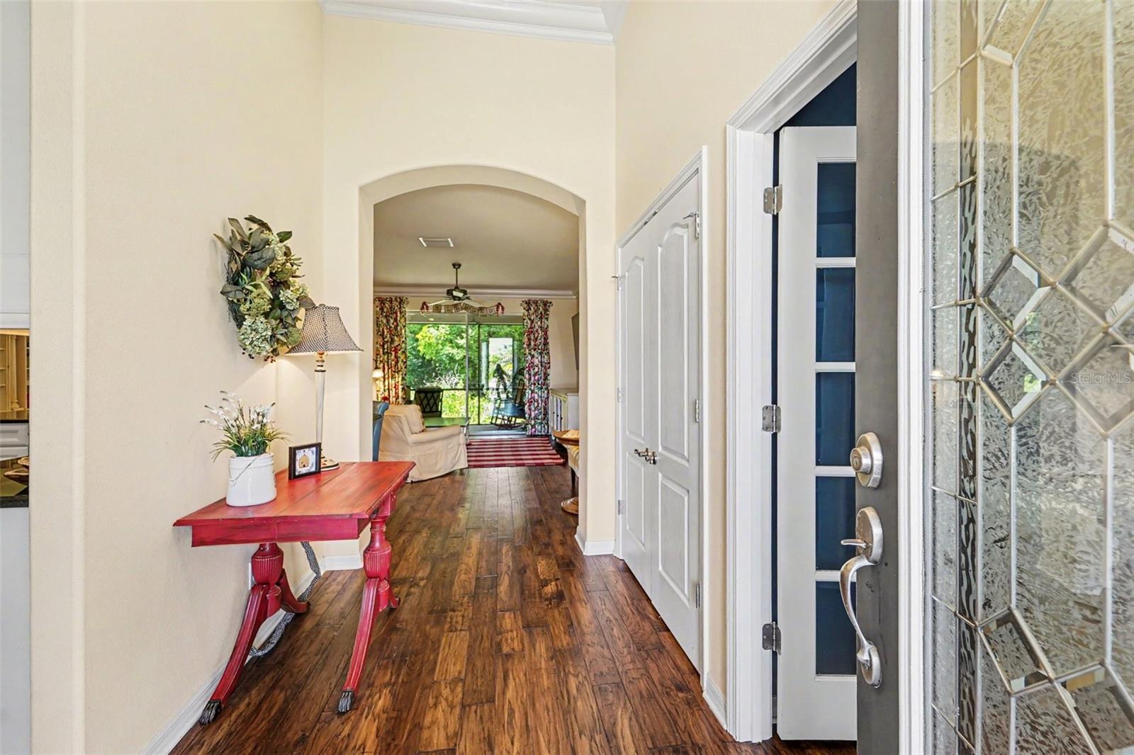 TAMPA BAY GOLF AND COUNTRY CLUB - Residential