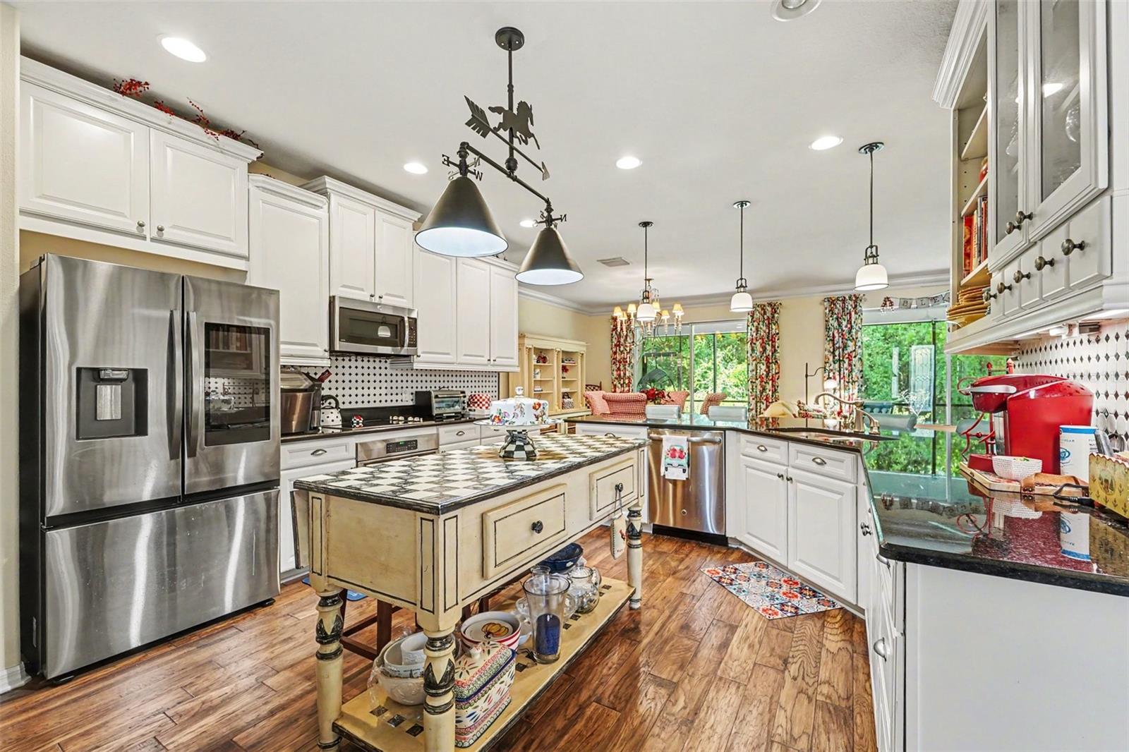 TAMPA BAY GOLF AND COUNTRY CLUB - Residential