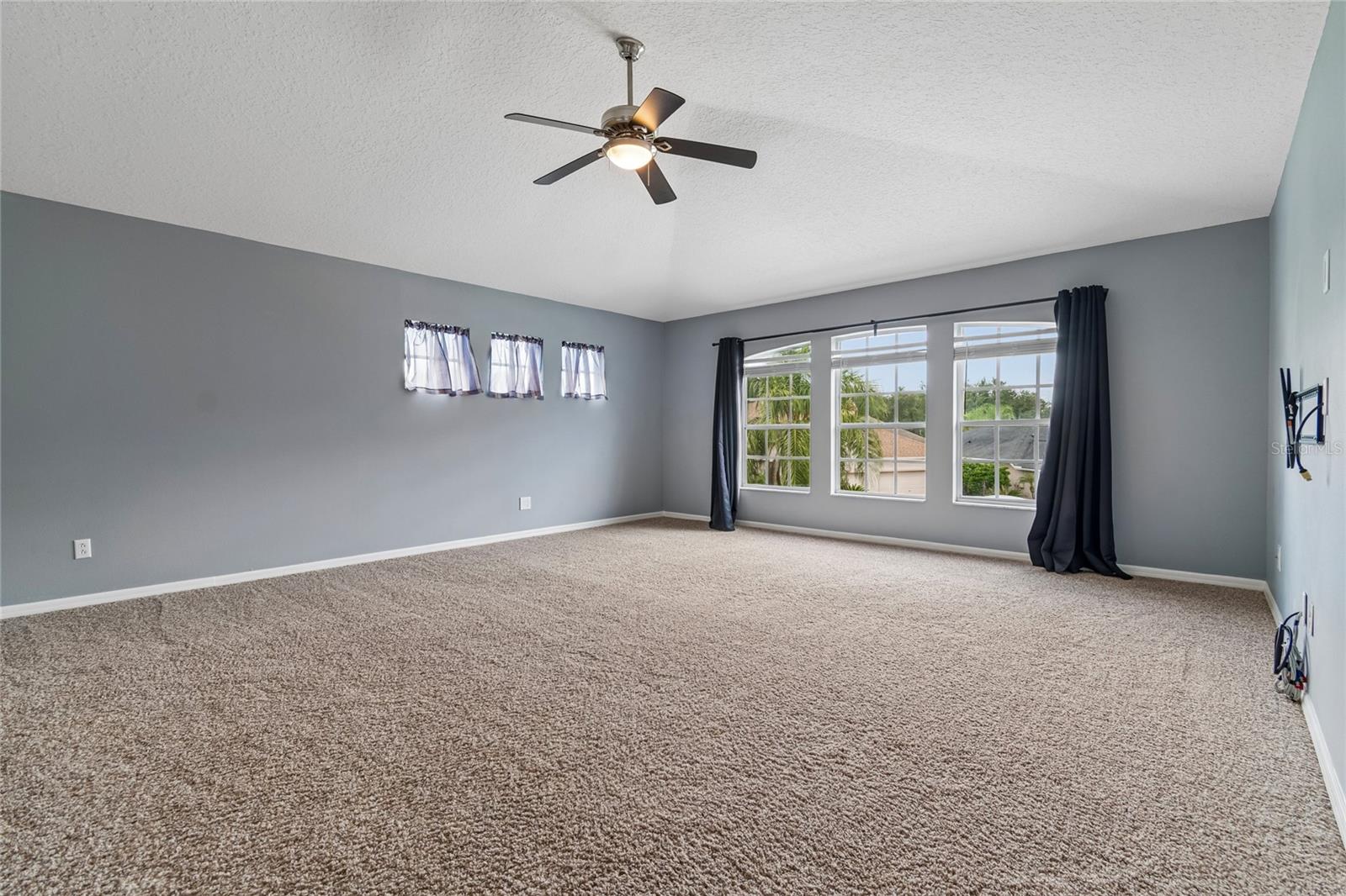 EASTMONTE - Residential