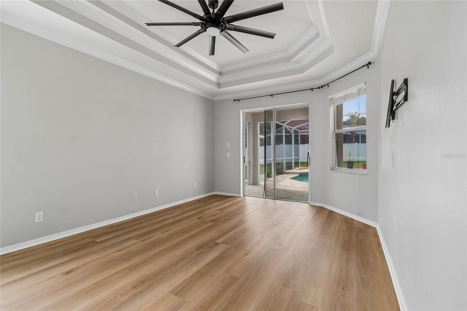 EASTMONTE - Residential