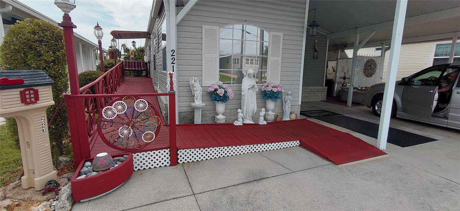 RANCH MOBILE - Residential