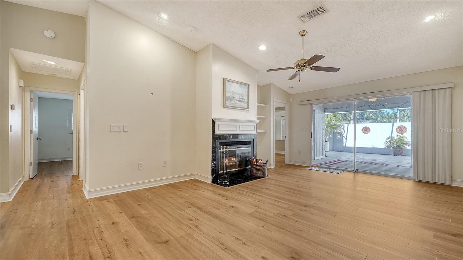 CRESTWOOD VILLAS - Residential