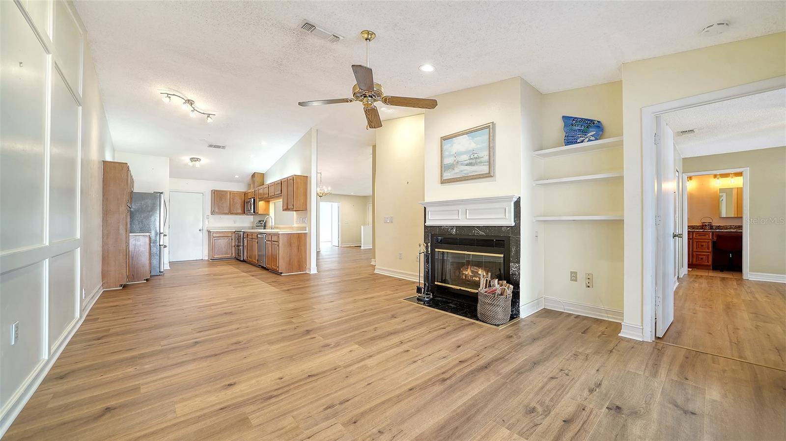 CRESTWOOD VILLAS - Residential