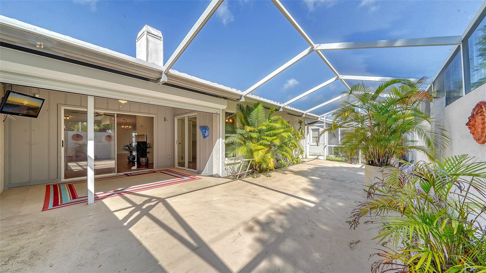 CRESTWOOD VILLAS - Residential