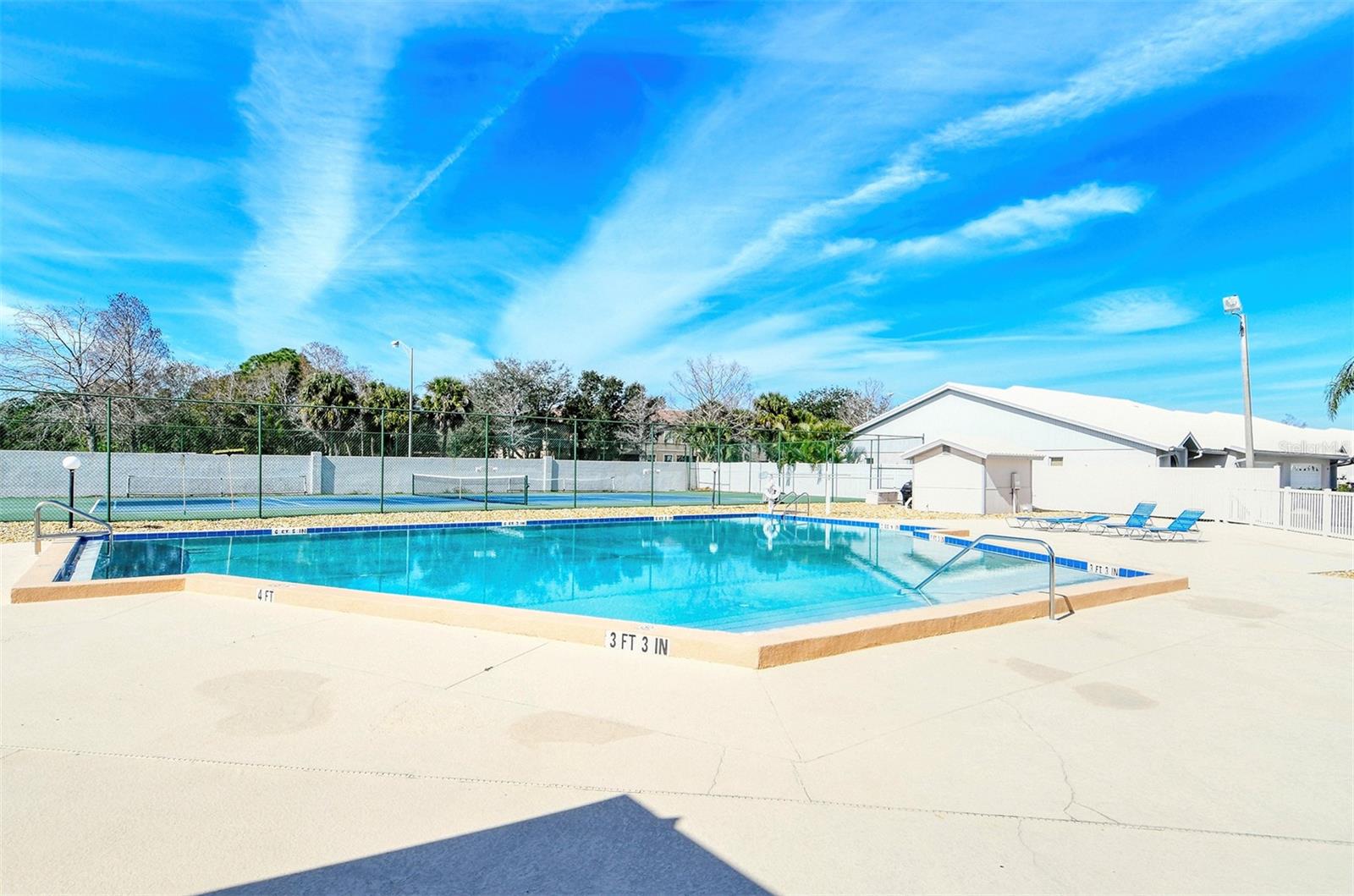 CRESTWOOD VILLAS - Residential