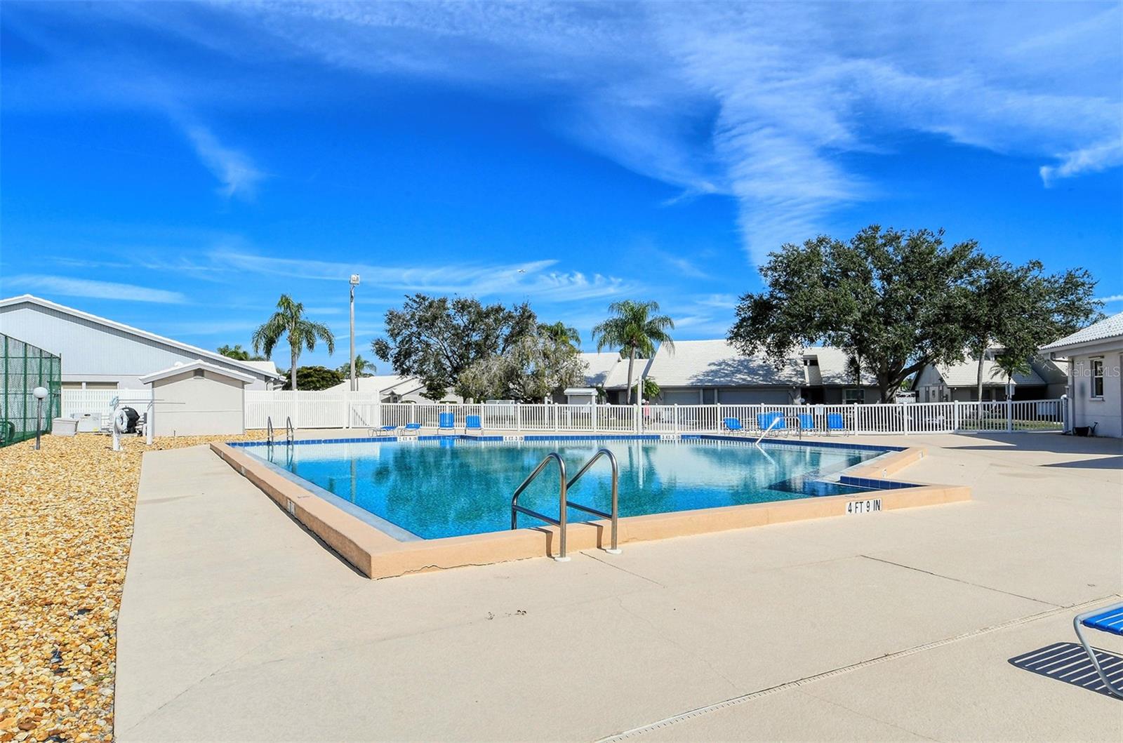 CRESTWOOD VILLAS - Residential