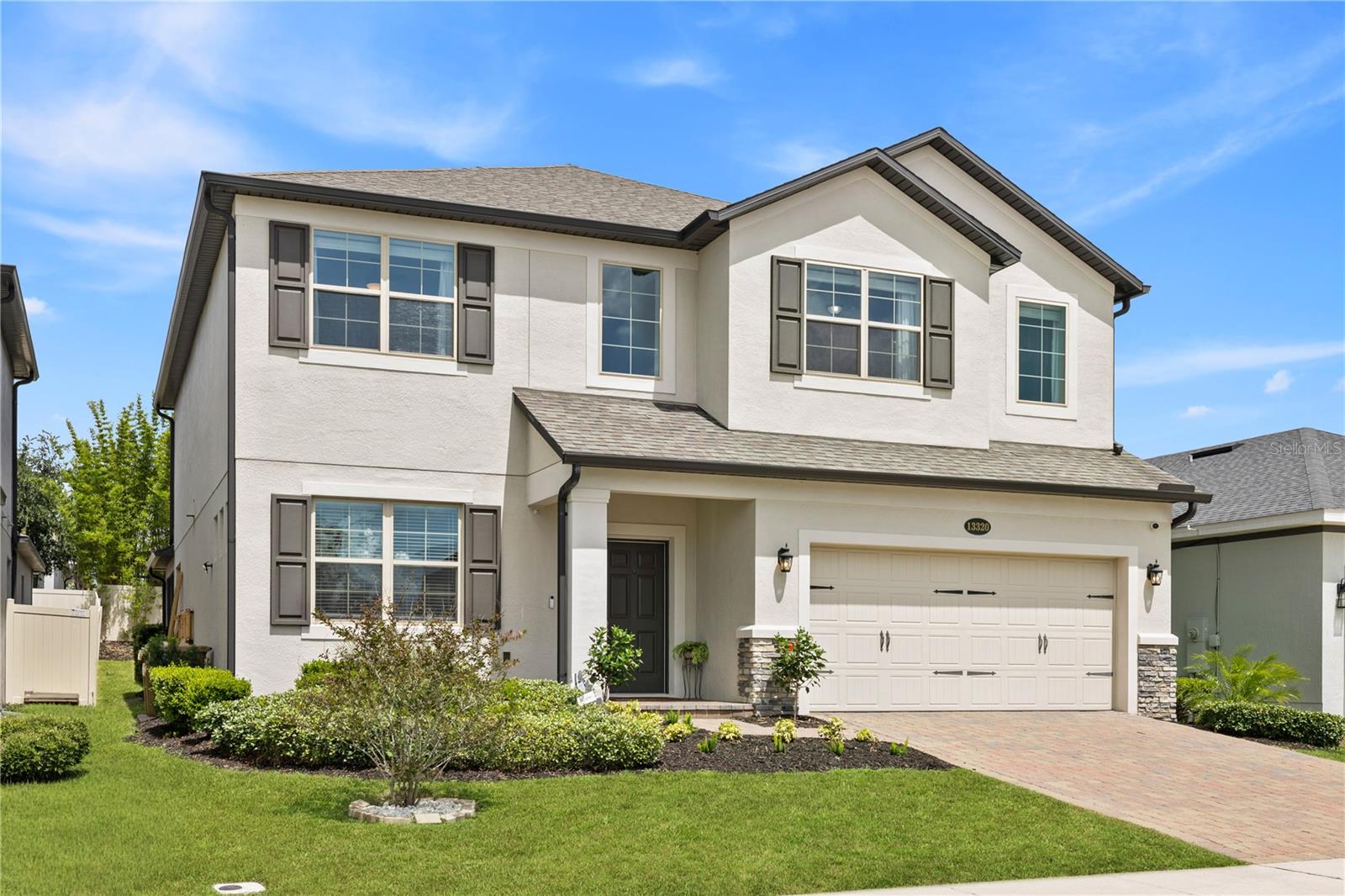 JOHNS LAKE LANDING - Residential