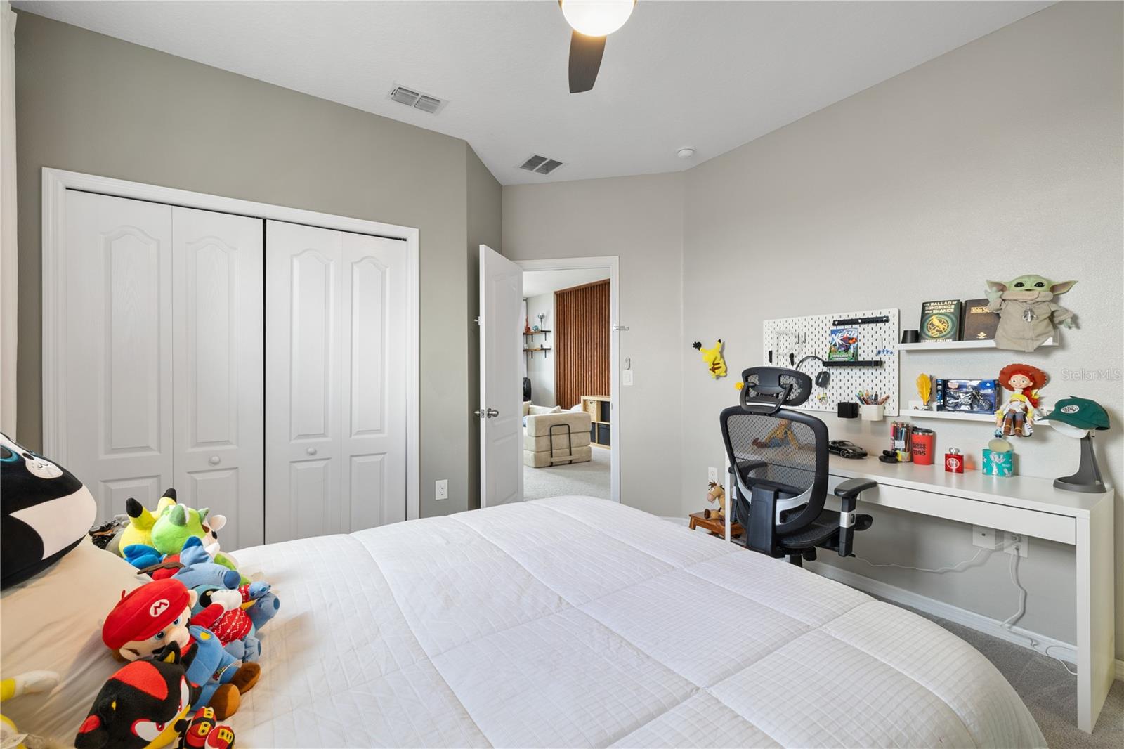 JOHNS LAKE LANDING - Residential